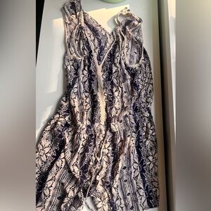 XS ONEILL Floral Romper. Good Condition.